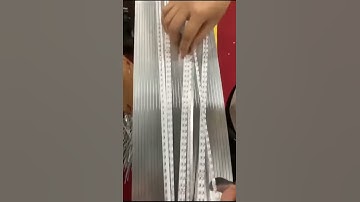 Multi-blade PCB cutting machine