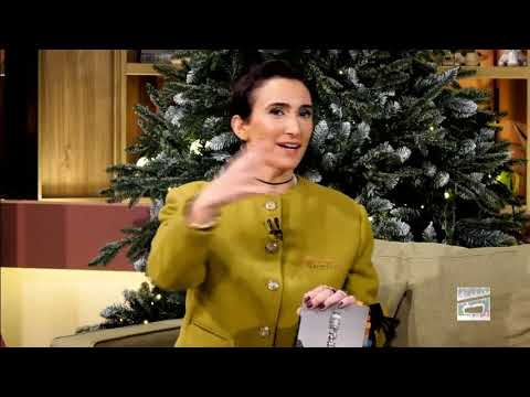 ნენე კვინიკაძემ გადაცემაში \"ლიტერატურული სამკუთხედი\" აირის მერდოკის \"შავი პრინცი\" წარადგინა.