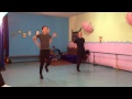 Кореец и русский танцуют лезгинку