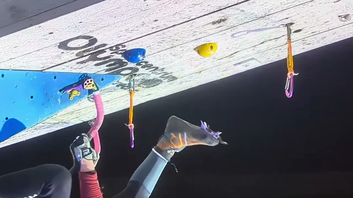 PXL 20251213 195927569 TS