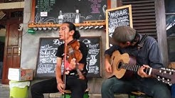 PENGAMEN JALANAN TERBAIK.. SERAUT WAJAH. EBIET G ADE.. COVER SEDERHANA DARI PENGAMEN WARUNG BEJO  - Durasi: 5:17. 