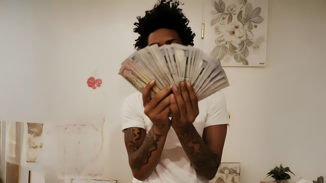 Li Rye - Behind (Official Music Video) - YouTube