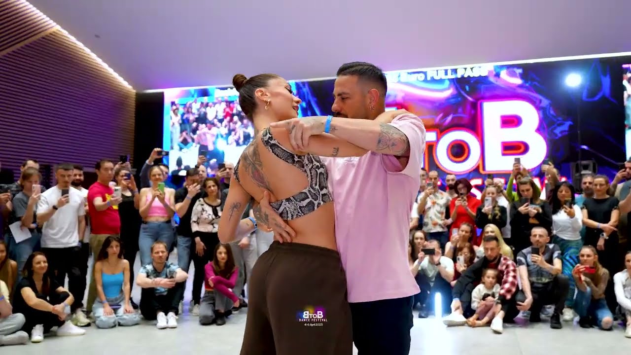 Daniel y Desiree bachata demo 4-6 April 2025