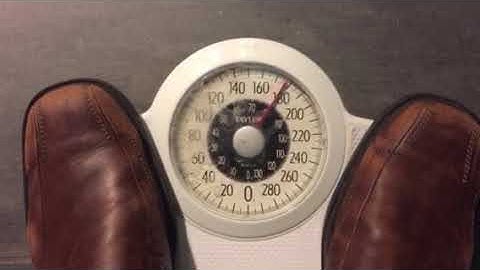 Non-inertial frame of reference - Superior CVI Elevator