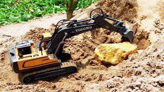 Start the RC excavator to go gold mining