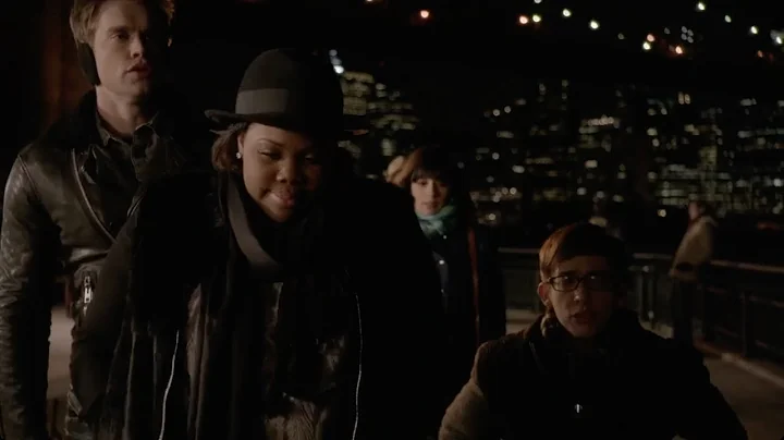 Let's Wait Awhile - Glee Cast - Amber Riley, Chord...
