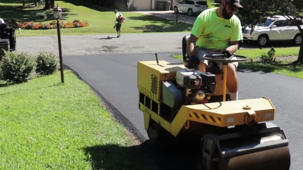 ASPHALT DRIVEWAY MAKEOVERS—Precision Paving| Stafford, VA