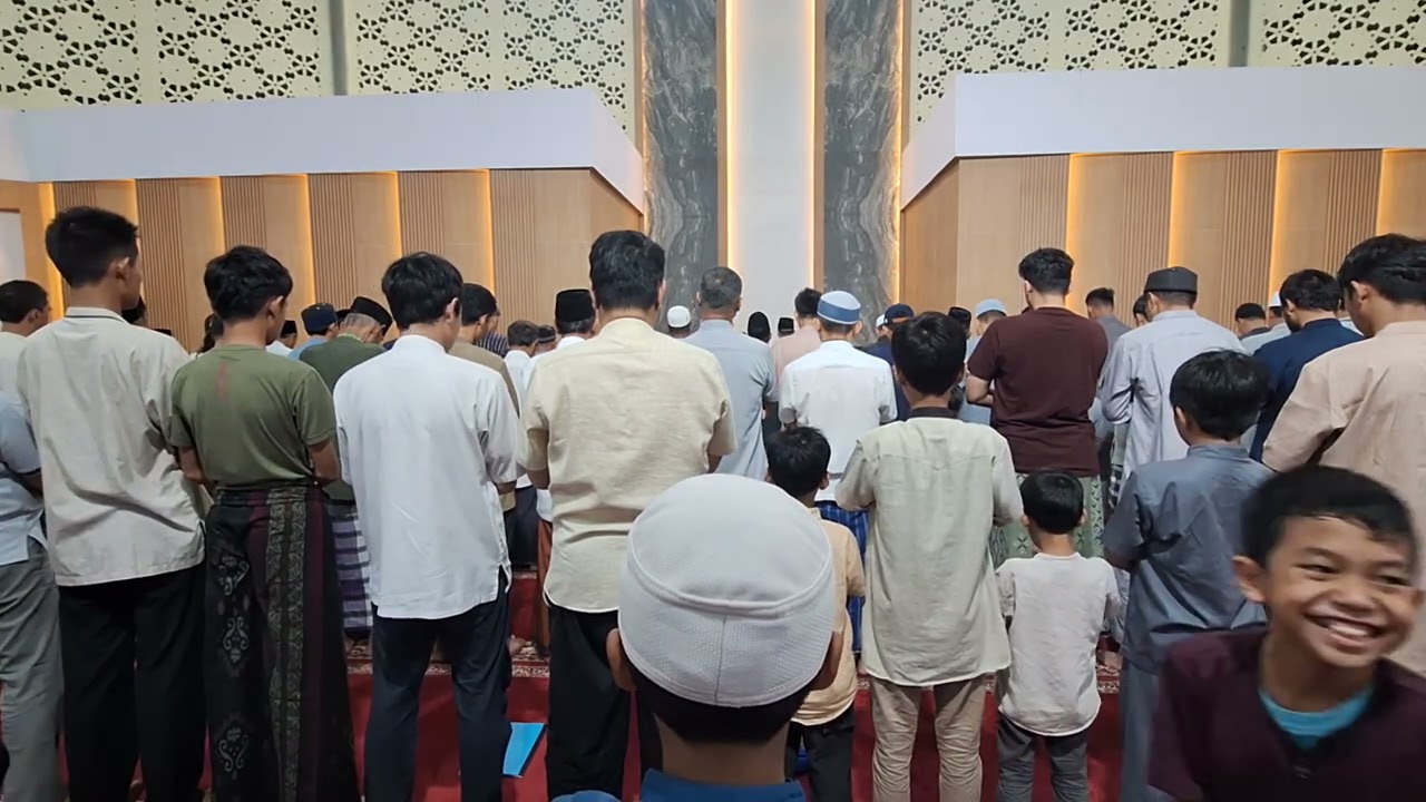 SHOLAT TARAWIH MALAM KE-5 RAMADHAN, MASJID BUNDAR AS SALAAM METLAND TRANSYOGI CILEUNGSI