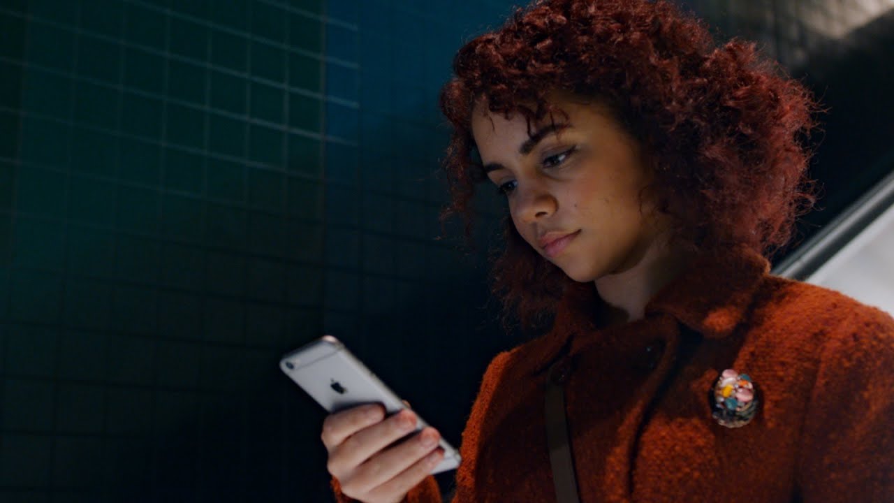 iPhone 6s - Less Time - With 3D Touch on iPhone 6s you can do a ton of stuff in a lot less time.