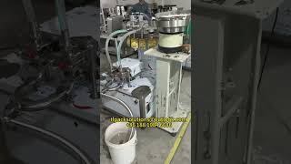 Double-head stand-up pouch filling machine with self-priming connection to ton containers