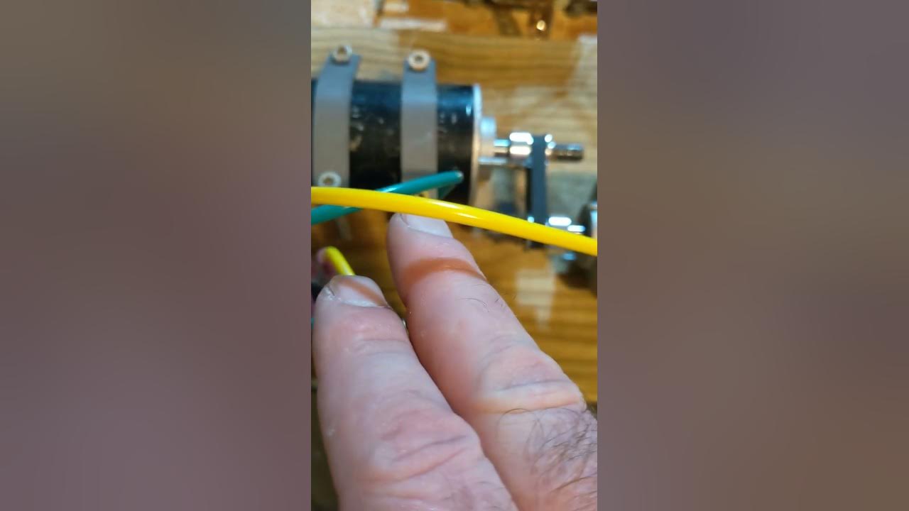 256 Voltage Gain Using Mechanical Source. YouTube