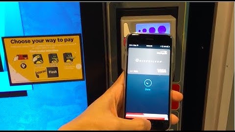  Apple Pay Vending Machine @ YVR Airport