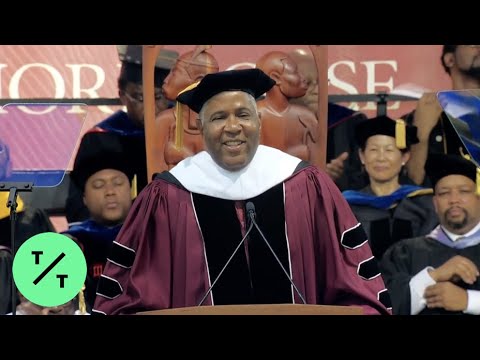 Billionaire Robert F. Smith pledges to pay Morehouse College class of 2019's student debt