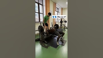 why I use chains in bench press #powerlifting #benchpress #shorts #chain #strength #gym #stability