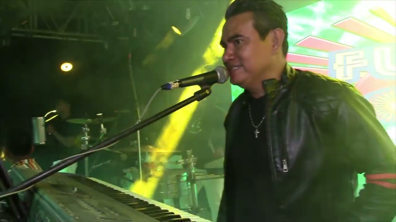 FUERZA COLOMBIANA EN  LA BODA DE ADRIANA Y REYES