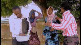 Manitou & his family - The town hall