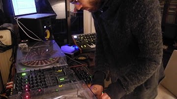 Hardware Jam #6 - Roland TB-3, MFB Tanzbär, Moog Sub 37