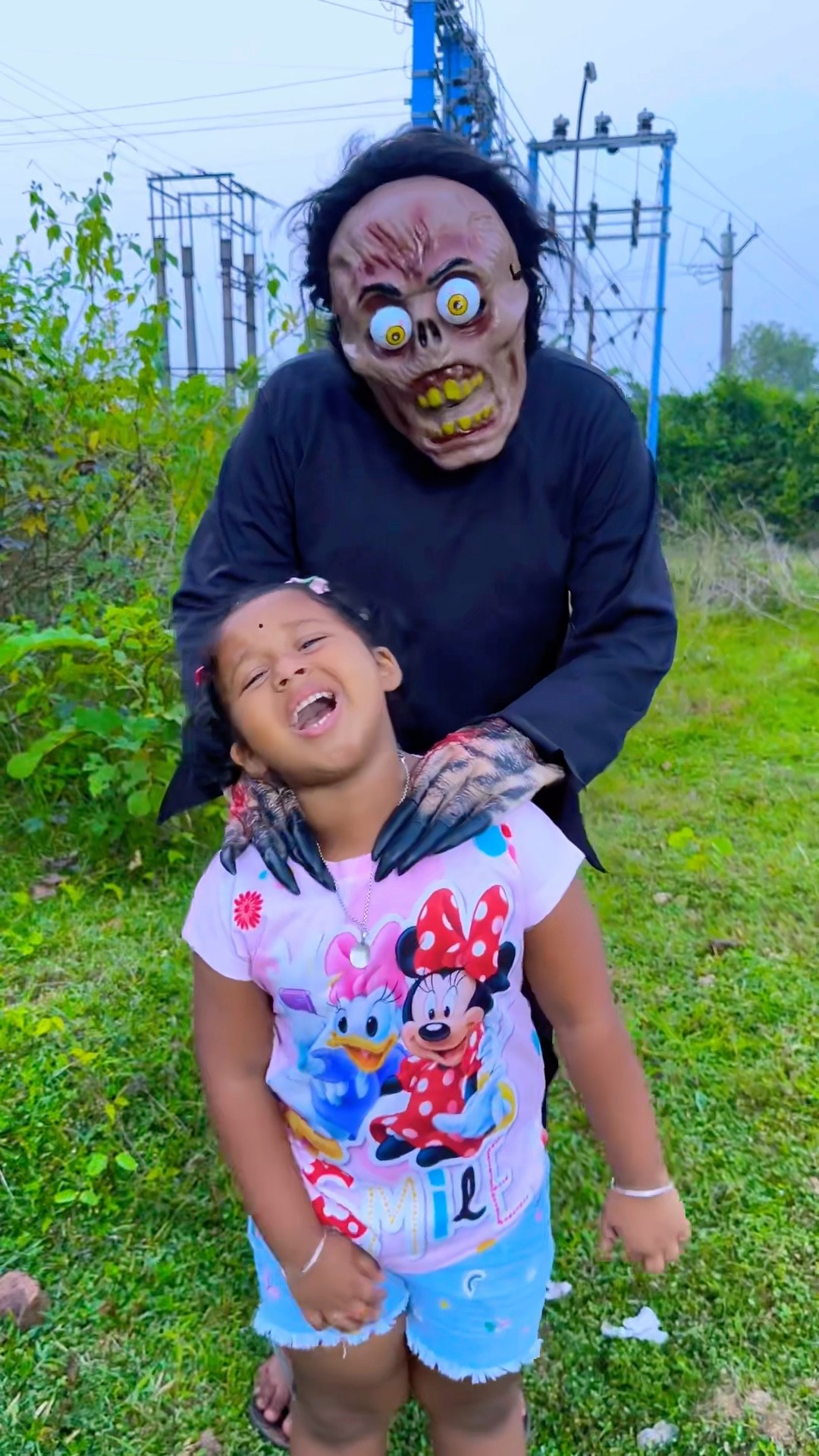 Mummy Bachao ??#mistihappylifestyle #shorts #viral #emotional #maa #shortvideo