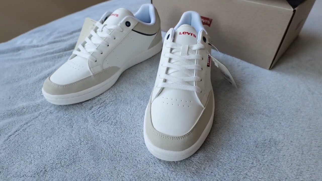 Levi's® Women's Glide Sneakers - White | Levi's® KZ