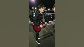 Download lagu Eric Martin singing 'Shine' for me in the parking lot in Danville, CA