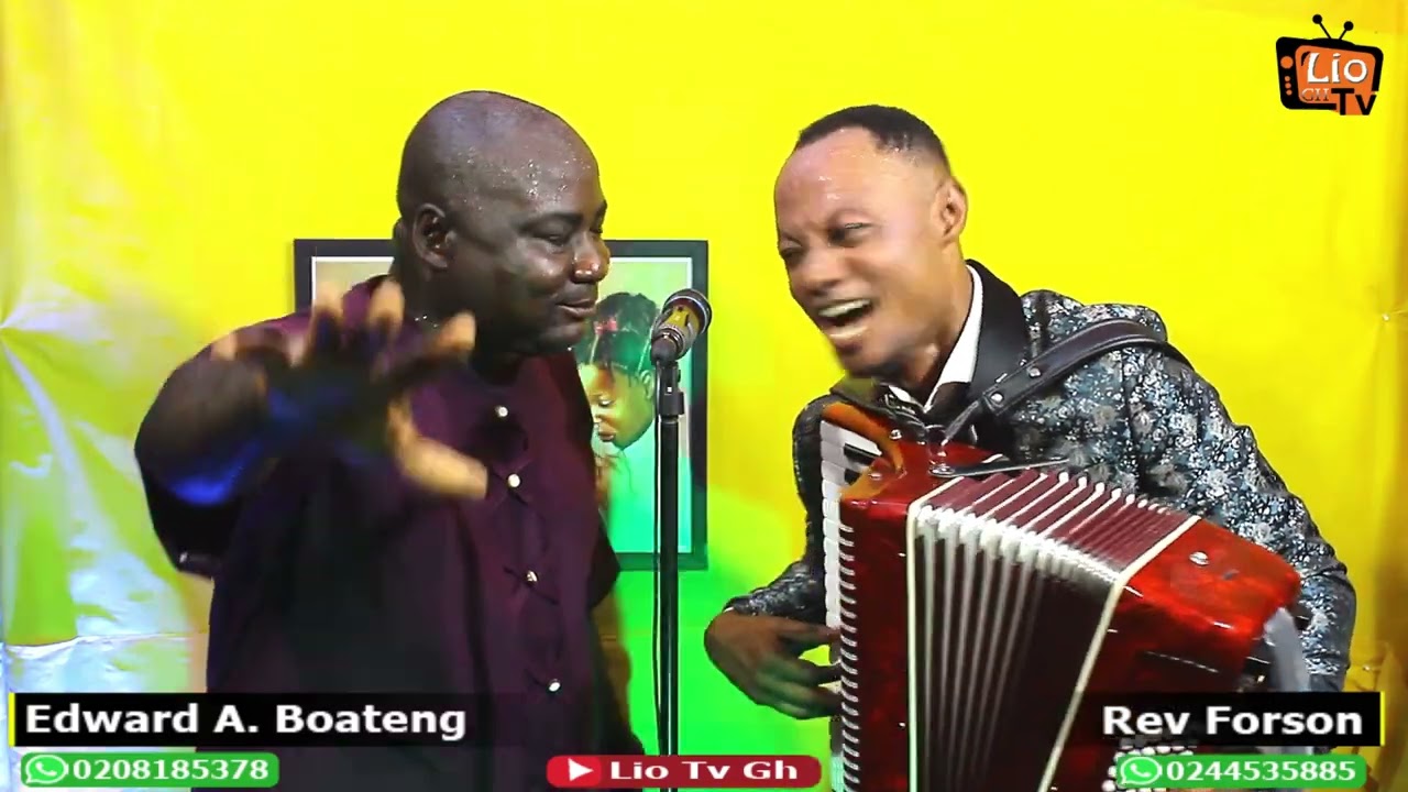 Makoma So Adee Hit maker Crush His Son Rev Forson At Studio For The First Time