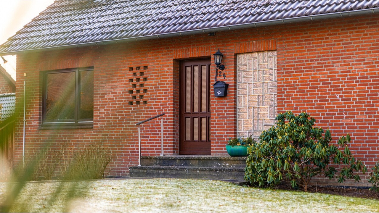 Landleben pur - zwischen Feldern und Badesee [Jablonka Immobilien]