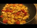 Bocconcini di petti di pollo con peperoni (pronti in 20 minuti)