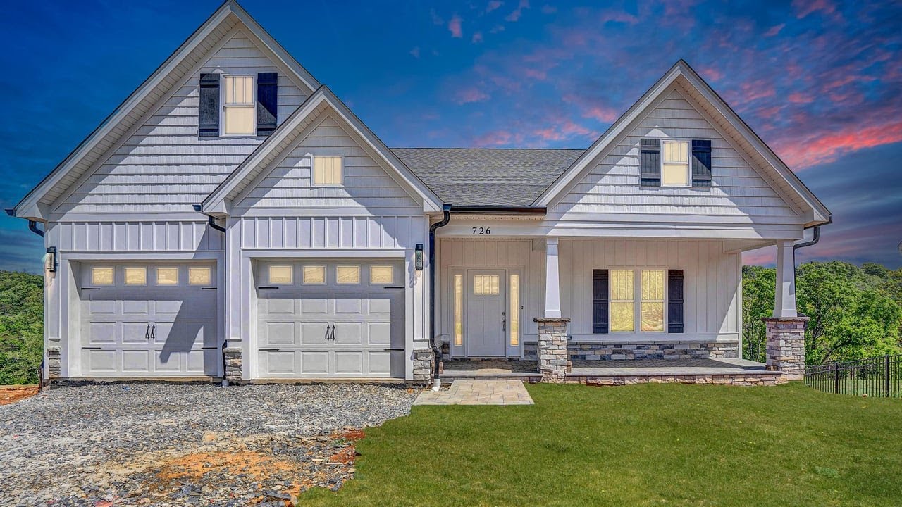 726 Ambler Ln, Salem, VA