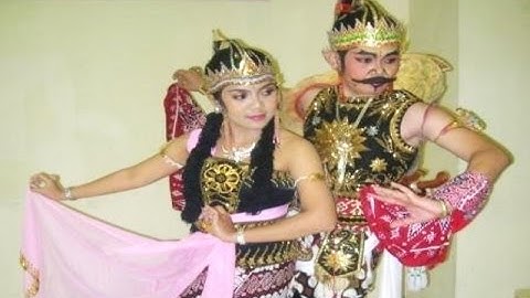 Tari GATOTKACA Gandrung PERGIWO / Javanese Classical Indonesian Dance [HD]