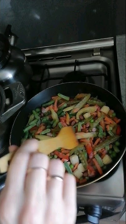 Готовлю Карибскую смесь с макаронами!!!) - YouTube