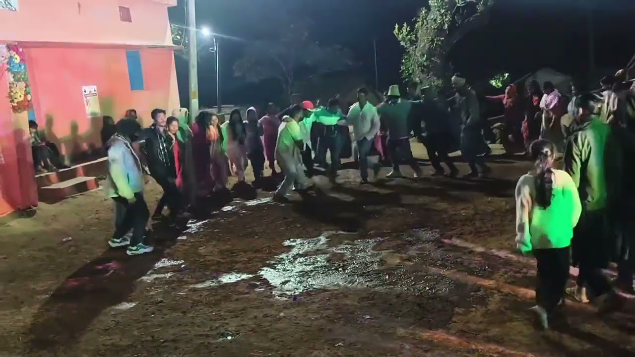 new tranding naan k khemta maad maa MB BAND PARTY bilaput mr.Ganesh 