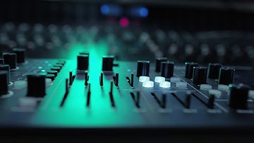 Tracker & Medusa Performance by Miltos Schimatariotis (short clip)