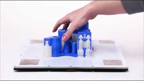 Timelapse of 3D Printing with Dissolvable Support Structures on Zortrax M300 Dual
