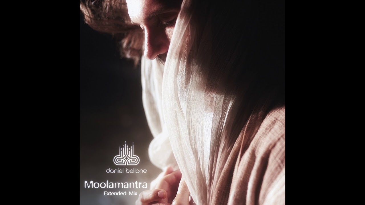 Guarda Sanskrit Mantras • Moolamantra "Extended Mix" • Vedic Mantra by Daniel Bellone. Music for Meditation su YouTube Guarda Sanskrit Mantras • Moolamantra "Extended Mix" • Vedic Mantra by Daniel Bellone. Music for Meditation su YouTube
