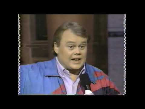 Video: Louie Anderson netto waarde: Wiki, Getroud, Familie, Trou, Salaris, Broers en susters