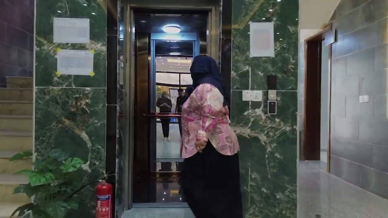 جولة قصيرة في البناية النموذجية لثانوية ومعهد دار المعارف الاهلية