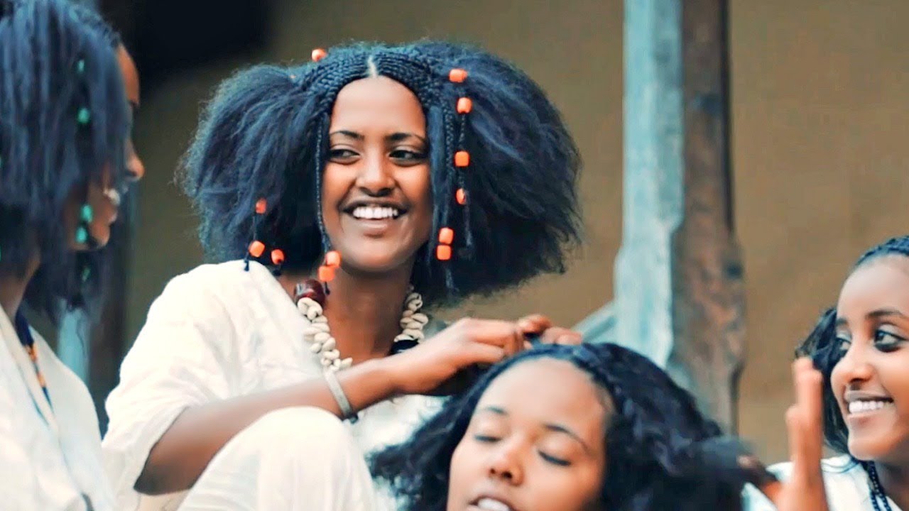 Leencoo Gammachuu   Muquxxaayee   New Ethiopian Music 2018 Official Video