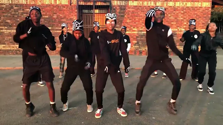 WADIBUSA DANCE CHALLENGE BY KASI GEMZ #unclewaffles #dance #amapianodancechallenge #dancemoves