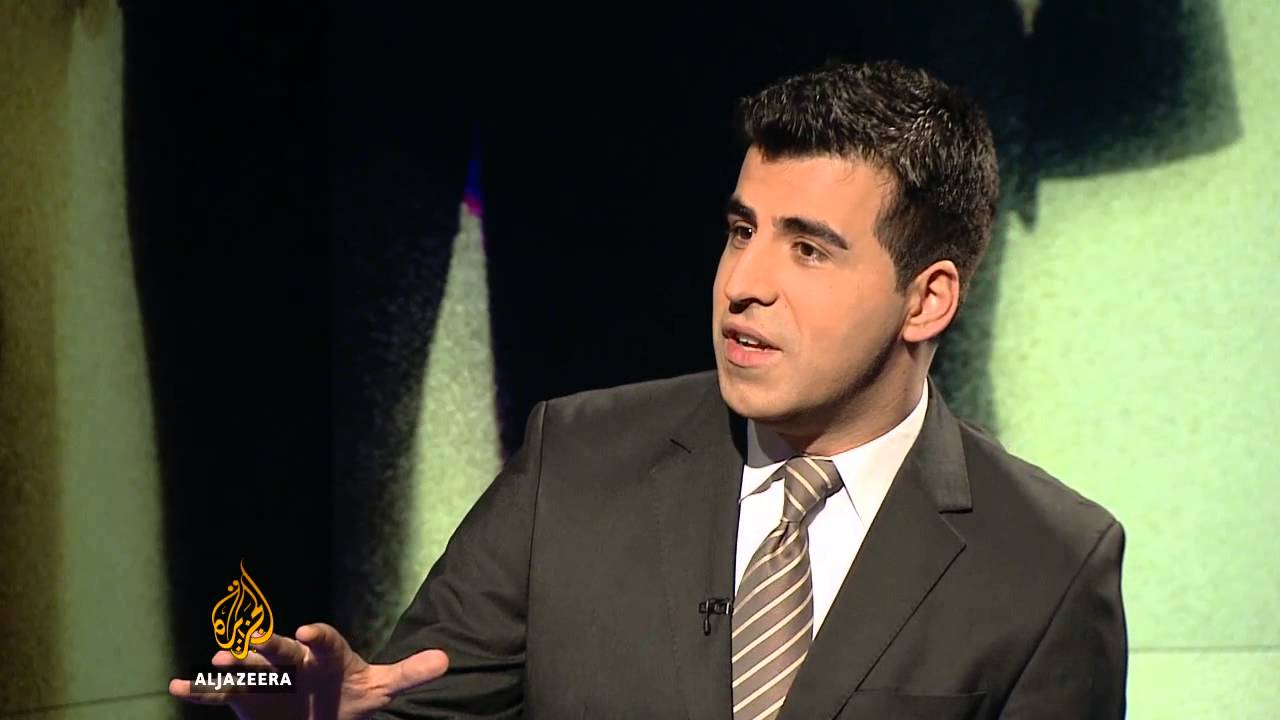 فلاهوفيتش يتحدث عن مكالمة من أحد جماعات الضغط المحترفين - قناة الجزيرة البلقان
