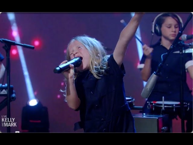 My Stupid Heart - Live on Kelly and Mark! @luminatisuns  x Walk off the Earth class=