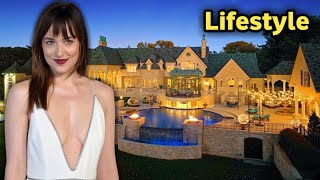 Dakota Johnson Lifestyle 2023 | Age | Boyfriend | Cars | House | Family | Biography | Networth