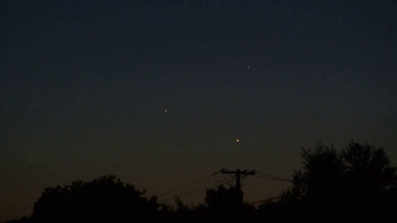 Triple Planetary Conjunction May 26, 2013