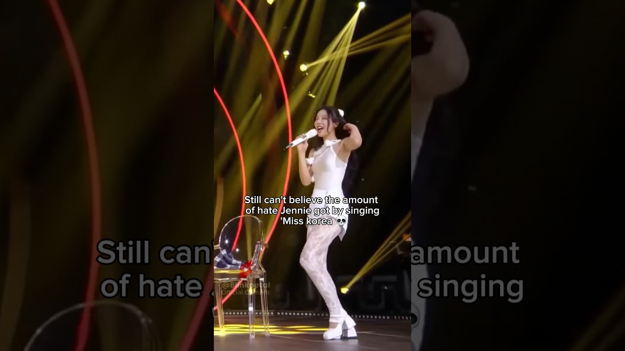 They saw a blackpink member and started giving hate 👽🛐 