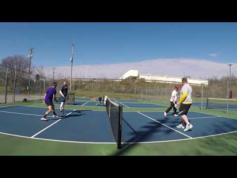 Chad and DJ vs Peter and Brett R2G1