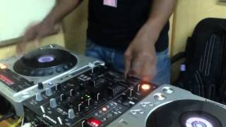 Dj Ace Kenya doing his thing