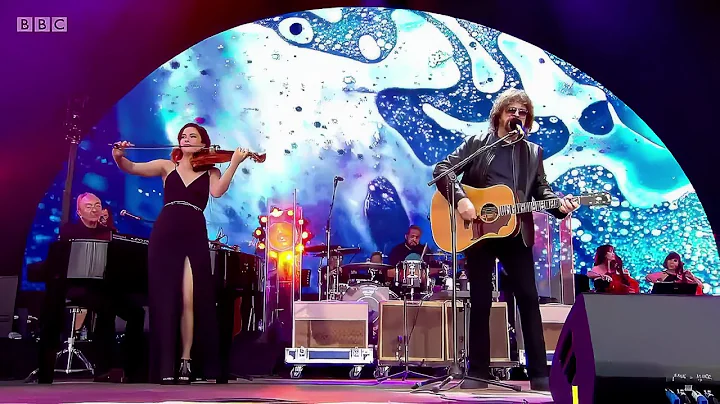 Jeff Lynne's ELO - Livin' Thing (Feat. Rosie Langley) - Glastonbury Festival 26-6 2016