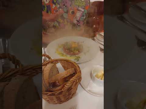 Tatar podawany w