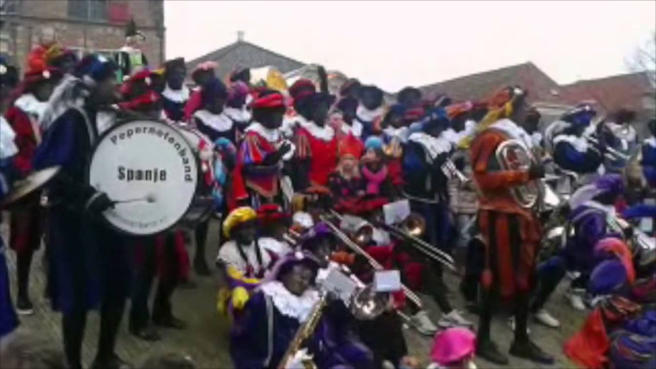 Optreden Pepernotenband Edam 2013