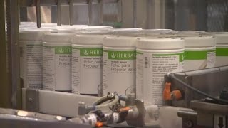 ABC News Investigates Controversial Diet Shake Company Herbalife Resimi