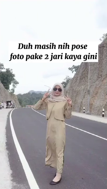 3 Ide Pose Foto Berdiri Biar Gak Mati Gaya Check